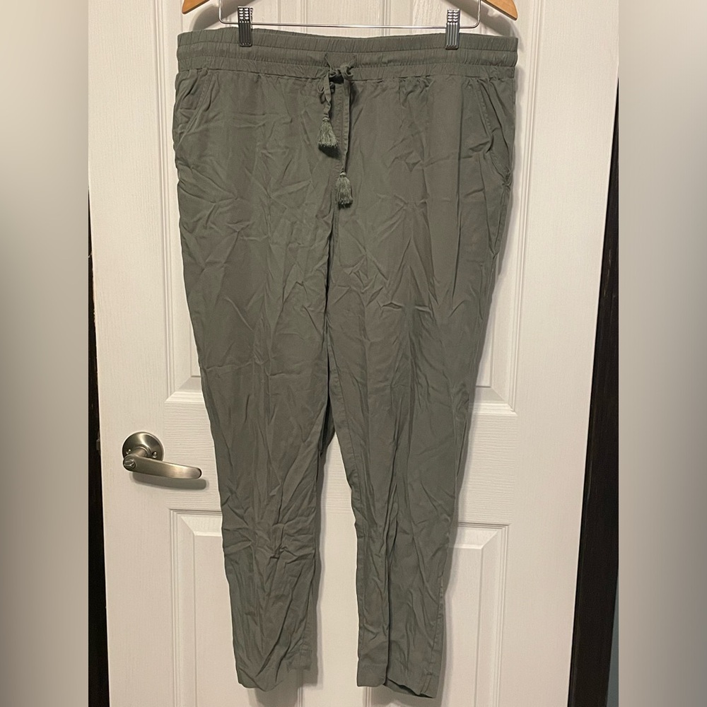 Army green Lyocell pants.